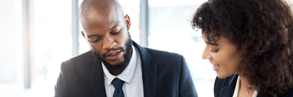 um herdeiro fazendo um pagamento ITCMD